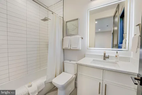 $3,199,995 | 1608 Wrightson Drive, McLean, VA 22101
