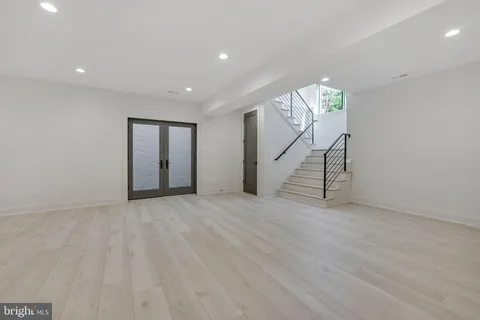 $3,199,995 | 1608 Wrightson Drive, McLean, VA 22101