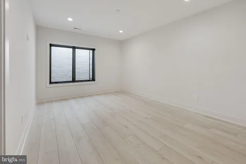 $3,199,995 | 1608 Wrightson Drive, McLean, VA 22101