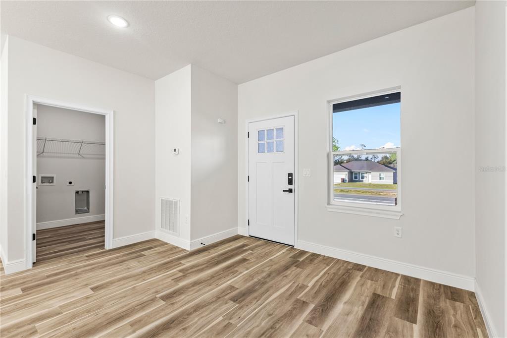 15496 Southwest 28th Avenue Road Ocala, FL 34473 - Photo 7 of 42 Gallery Image 7