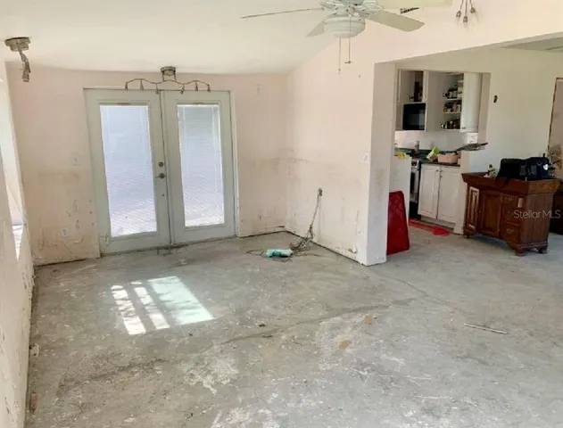 a view of a storage & utility room
