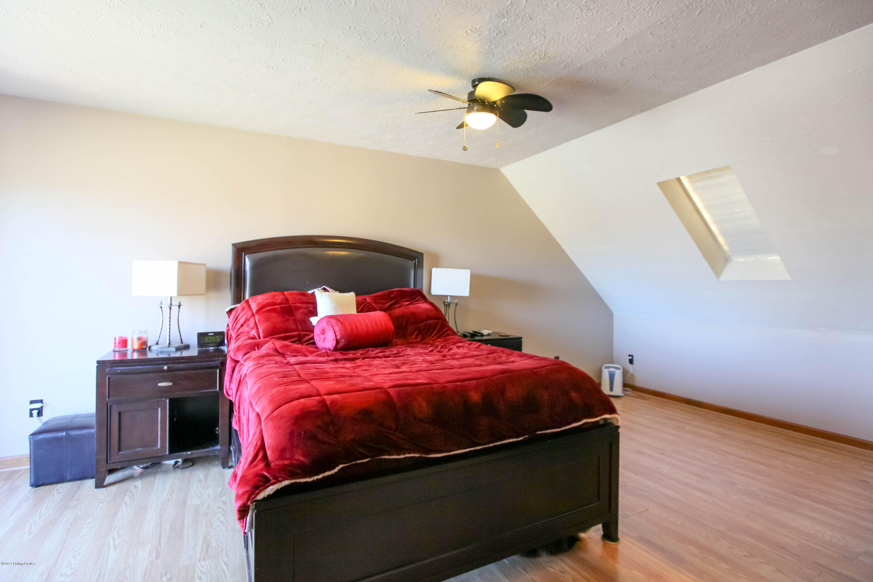 8919 Gutenberg Road Jeffersontown, KY 40299 - Photo 19 of 32 Gutenberg-0035