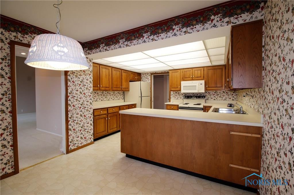 29189 Bates Road Perrysburg, OH 43551 - Photo 11 of 27 Gallery Image 11