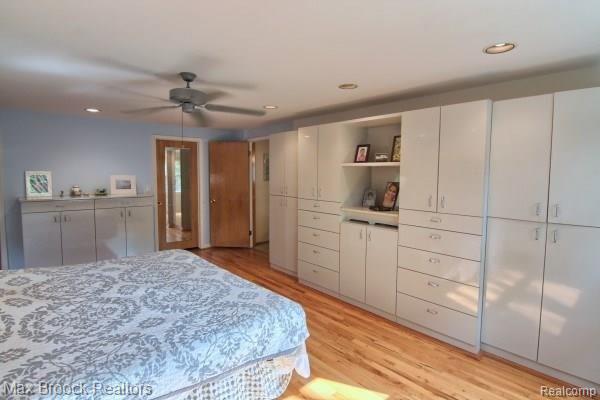 4173 Fieldbrook Road West Bloomfield, MI 48323 - Photo 14 of 32 Master Bedroom