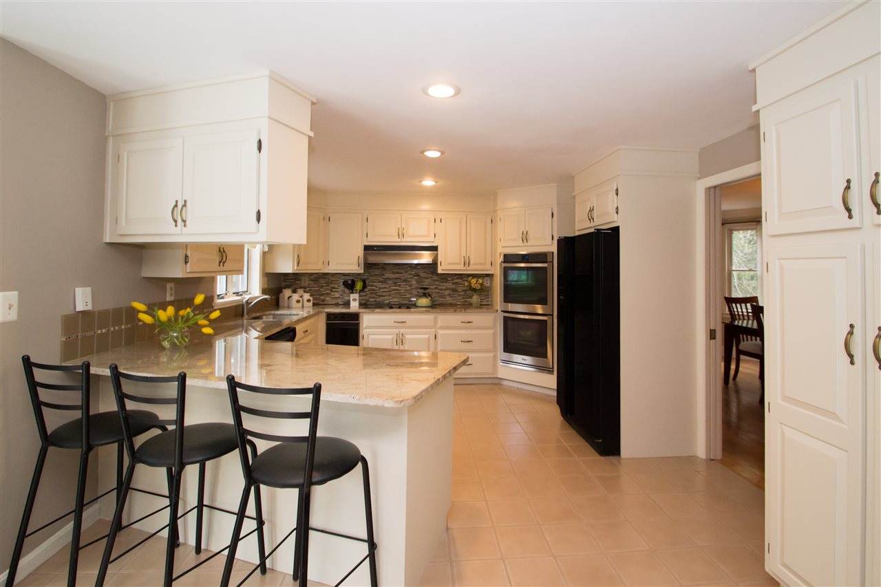 75 Dudley Road Brentwood, NH 03833 - Photo 10 of 40 Gallery Image 10