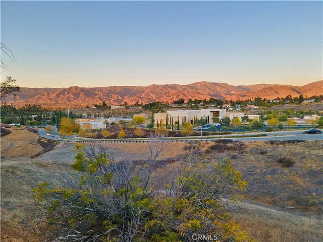 $420,000 | 225 Sunset Drive, Redlands, CA 92373