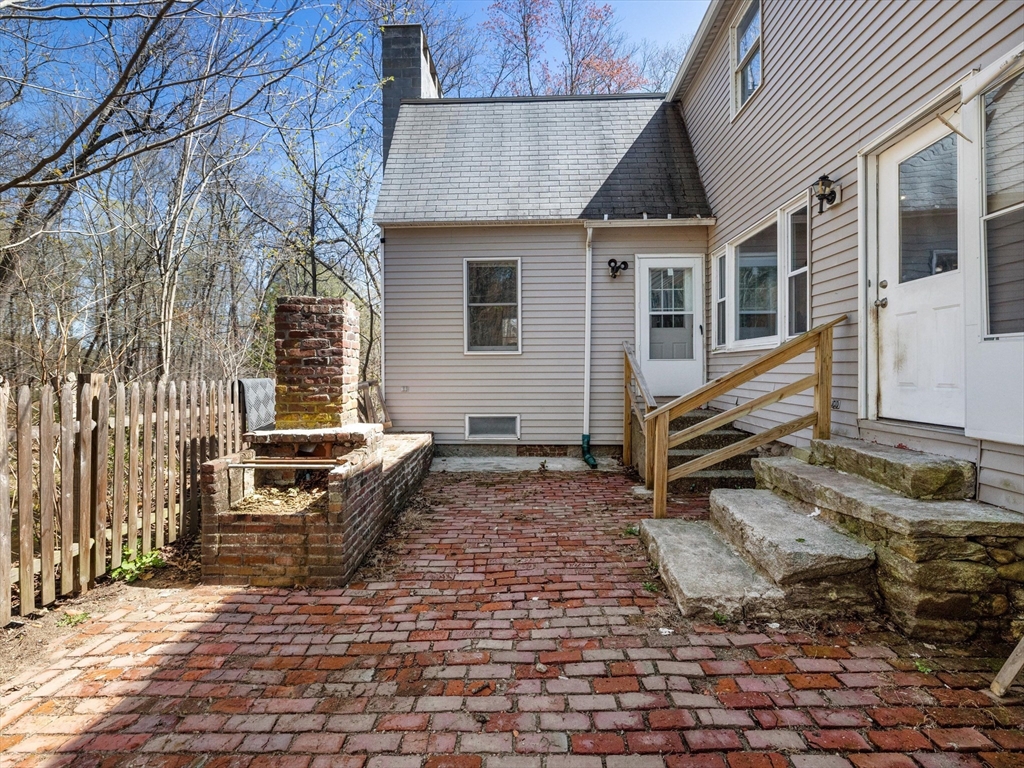 549 Main Street Townsend, MA 01474 - Photo 39 of 42
