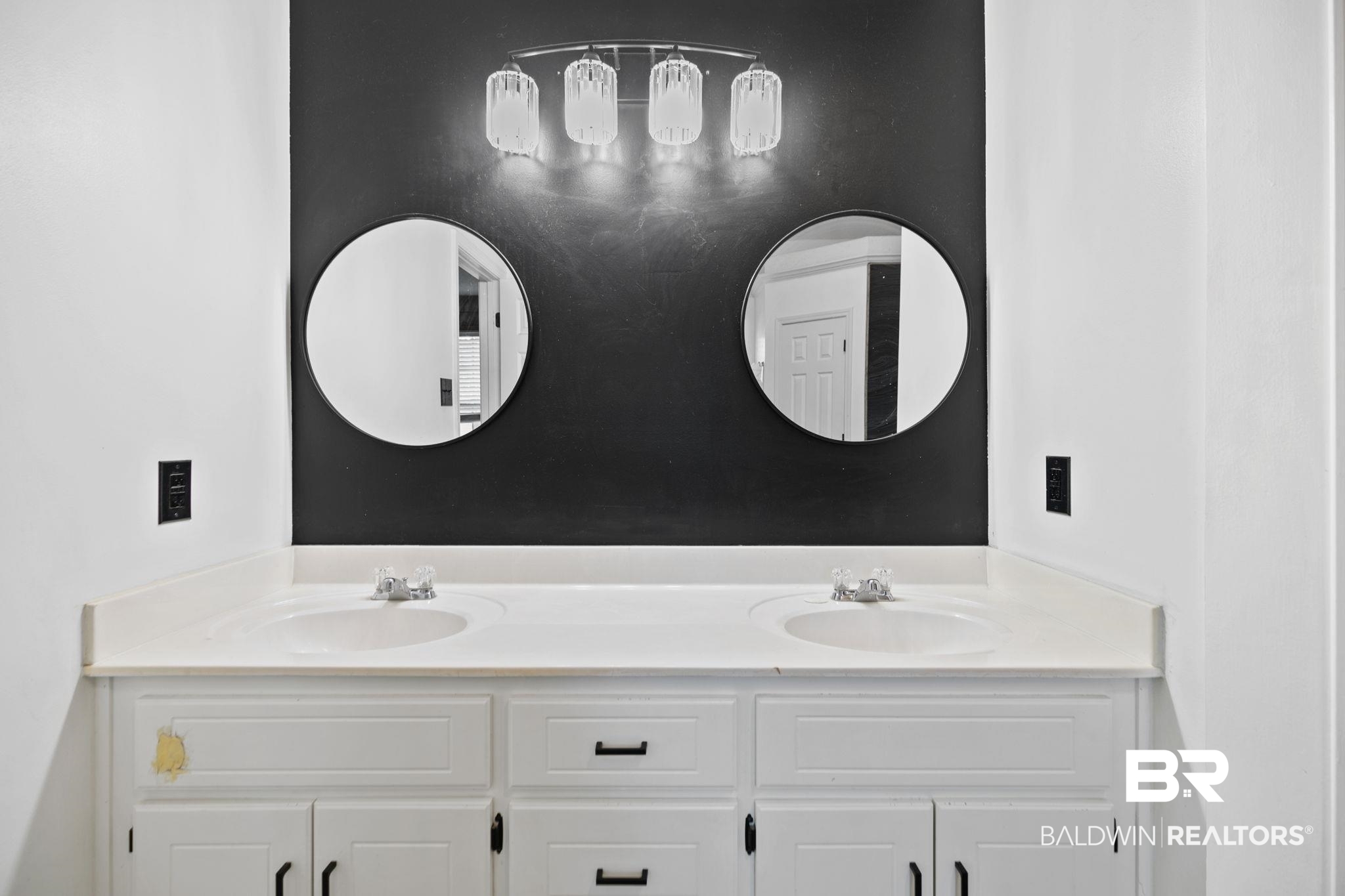 10550 Patrick Avenue Grand Bay, AL 36541 - Photo 26 of 43 Bathroom featuring dual bowl vanity