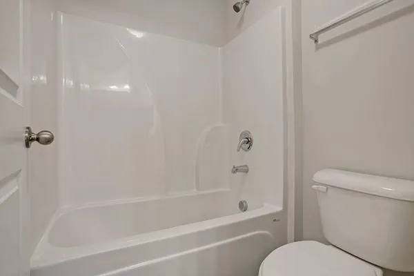 $2,730 | 112 Chase Landing Drive, Unit MARTIN, Loganville, GA 30052