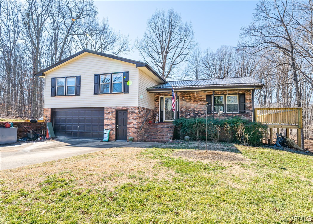 2219 Mountain View Road Powhatan, VA 23139 - Photo 31 of 36 Gallery Image 31