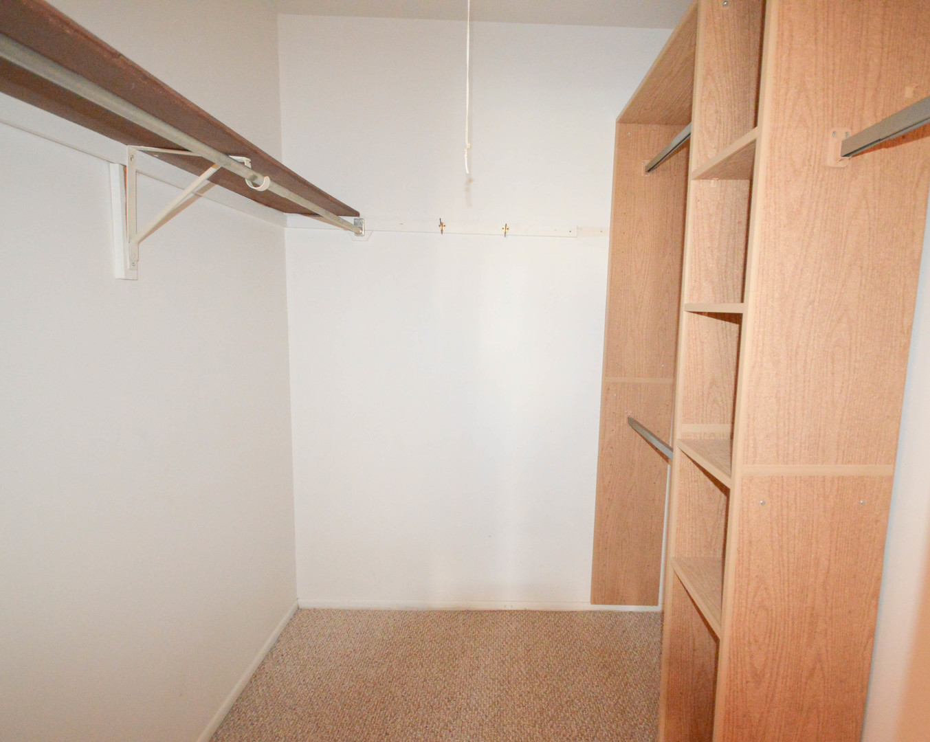 1019 Boxwood Court, Unit B1 Wheeling, IL 60090 - Photo 11 of 17