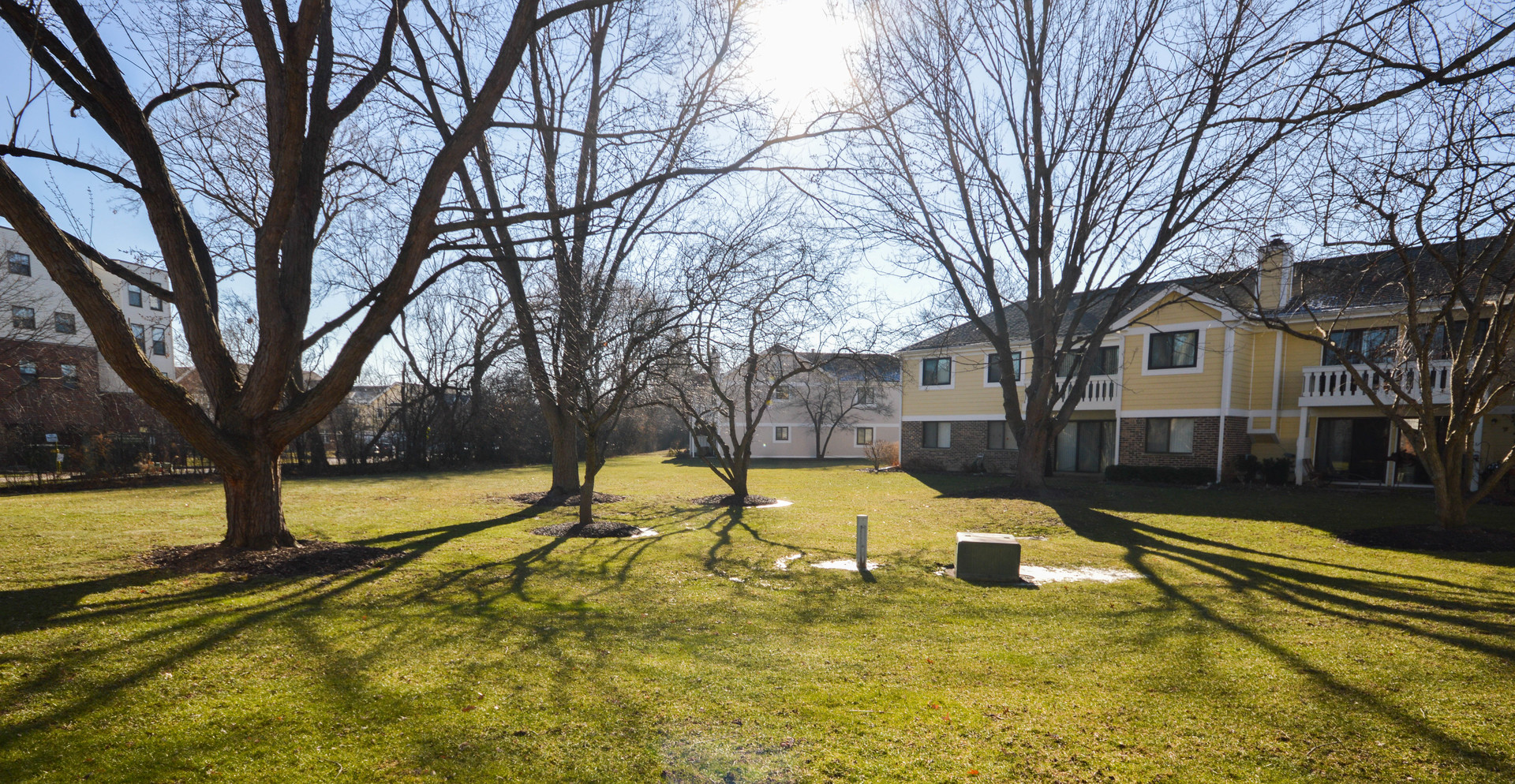 1019 Boxwood Court, Unit B1 Wheeling, IL 60090 - Photo 15 of 17