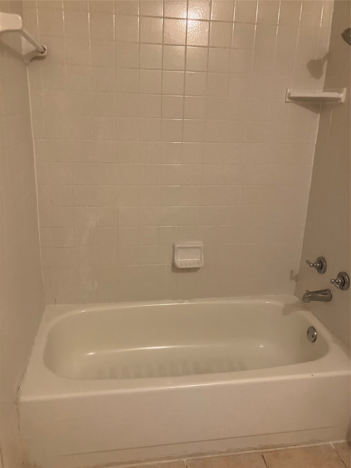 4030 Lost Oak Drive Spring, TX 77388 - Photo 14 of 17 a bathroom with a bathtub