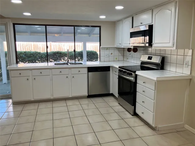 $225,000 | 4030 Lost Oak Drive, Spring, TX 77388