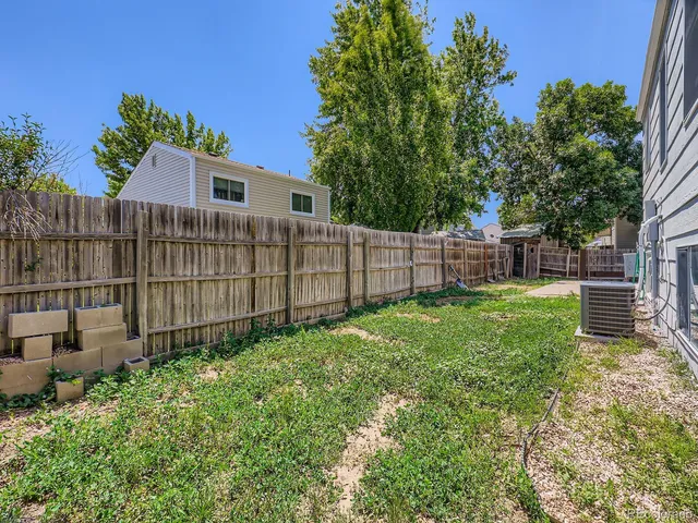 front view of house with a yard