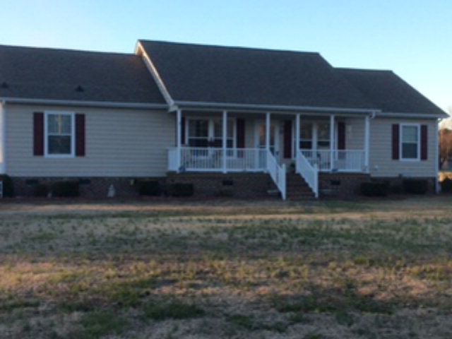 1815 Slatestone Road Washington, NC 27889 - Photo 1 of 13 Primary Photo