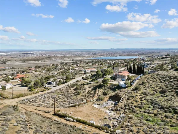 $4,950 | 1138 Lakeview Drive, Palmdale, CA 93551