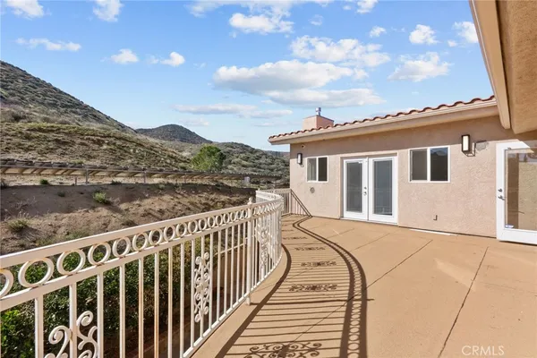 $4,950 | 1138 Lakeview Drive, Palmdale, CA 93551