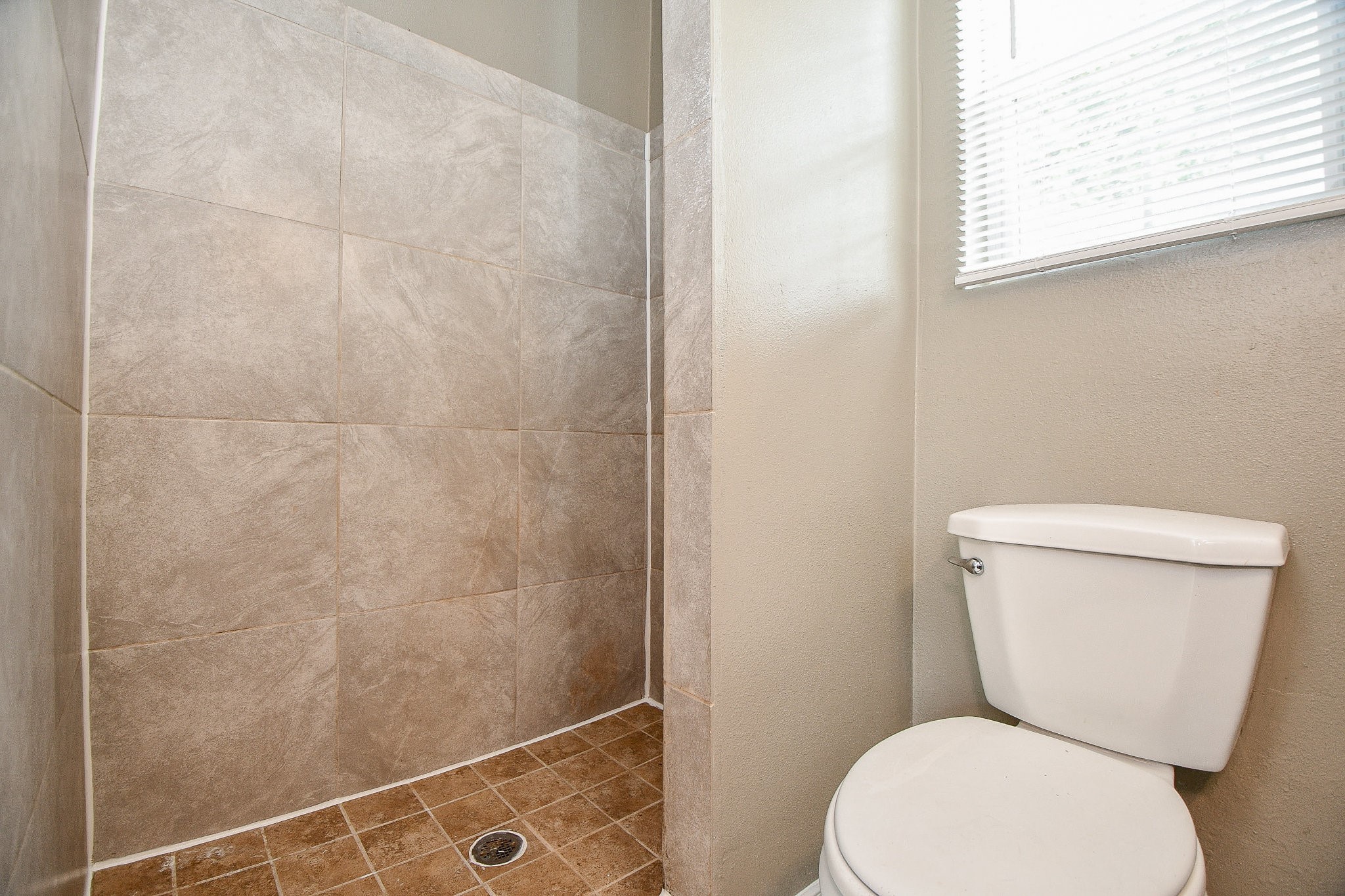 1117 Fred Street, Unit A Houston, TX 77088 - Photo 11 of 32