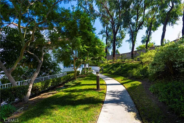 $1,499,000 | 19561 Pompano Lane, Unit 106, Huntington Beach, CA 92648