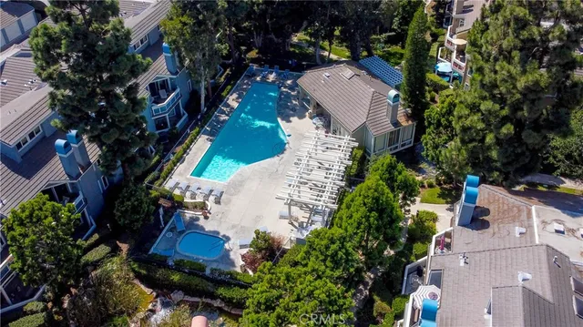 $1,499,000 | 19561 Pompano Lane, Unit 106, Huntington Beach, CA 92648