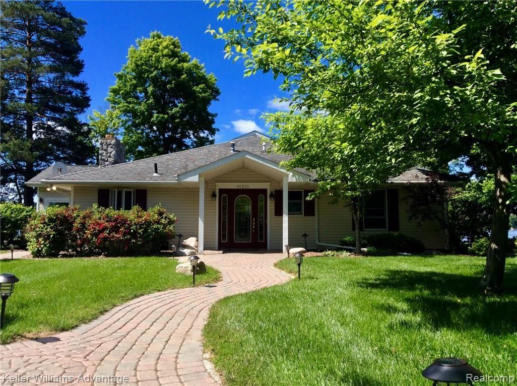 10210 Buhl Road Pinckney, MI 48169 - Photo 1 of 41 10210 BUHL DRIVE