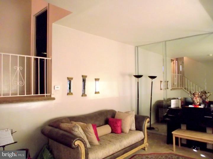 167 Lincoln Road Wenonah, NJ 08090 - Photo 3 of 17 Living Room