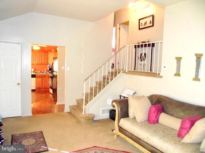 167 Lincoln Road Wenonah, NJ 08090 - Photo 4 of 17 Living Room