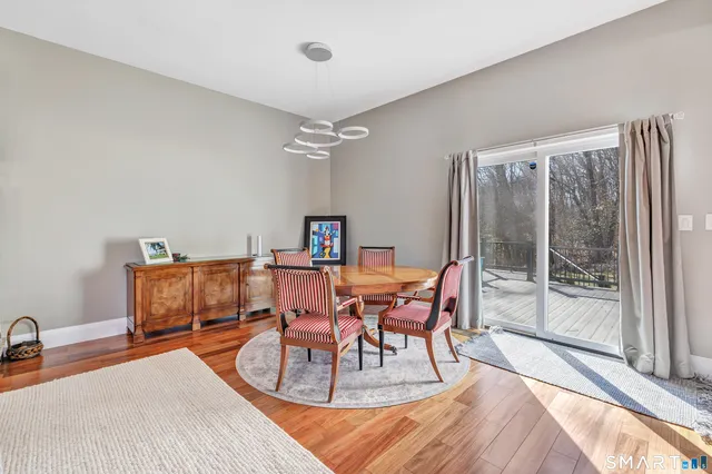 $949,900 | 1030 Beechlawn Terrace, Orange, CT 06477