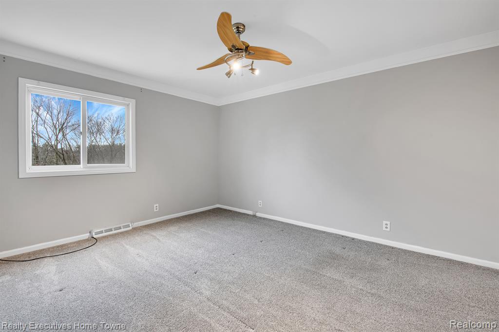 3109 Vincent Road North Street, MI 48049 - Photo 18 of 44 Gallery Image 18