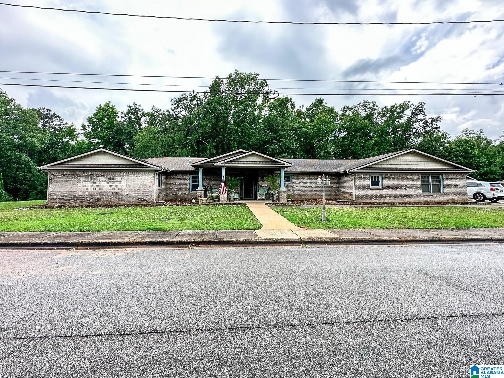 271 Belair Road Anniston, AL 36205 - Photo 4 of 5