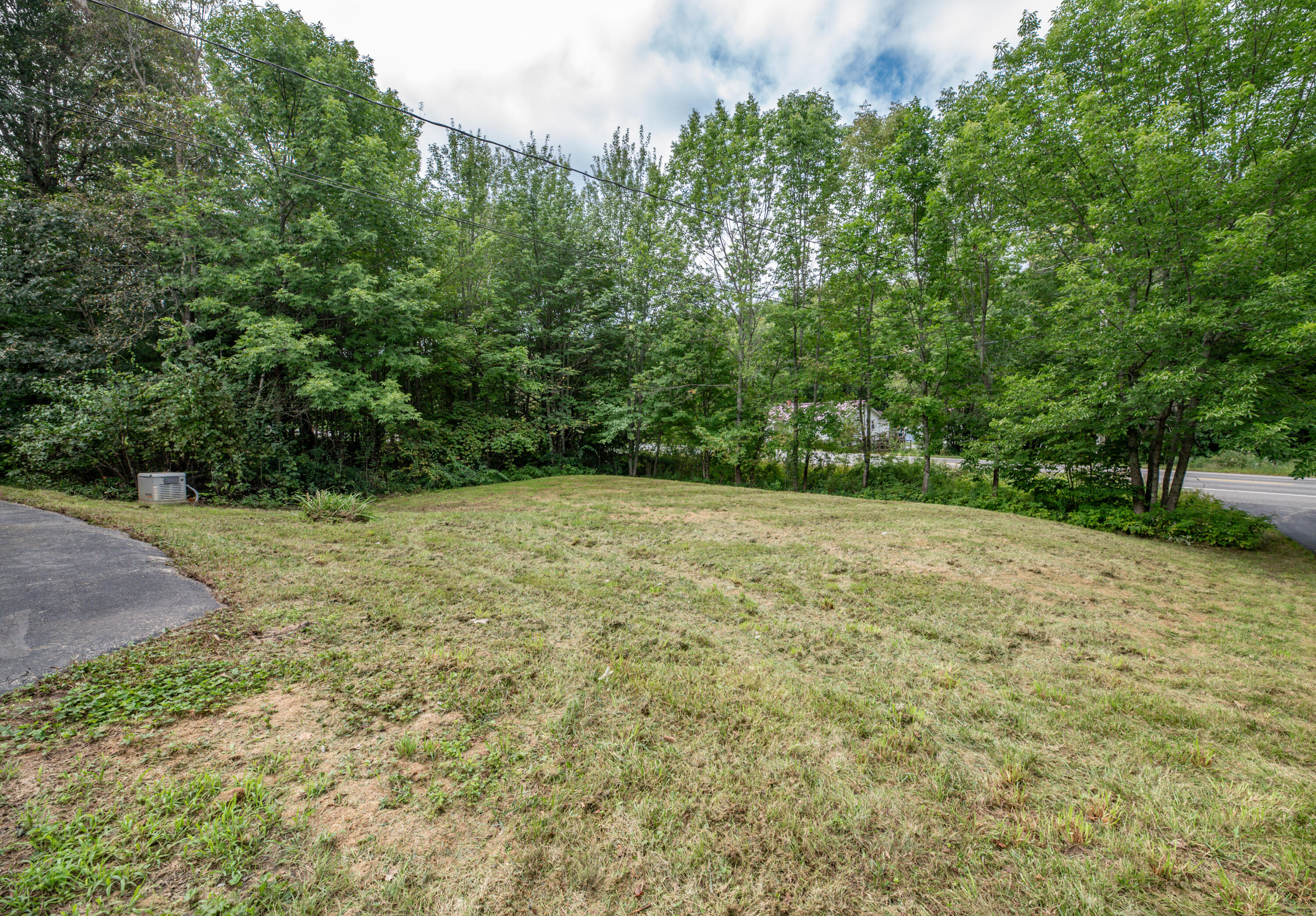 688 Wiscasset Road Pittston, ME 04345 - Photo 2 of 36 Exterior4
