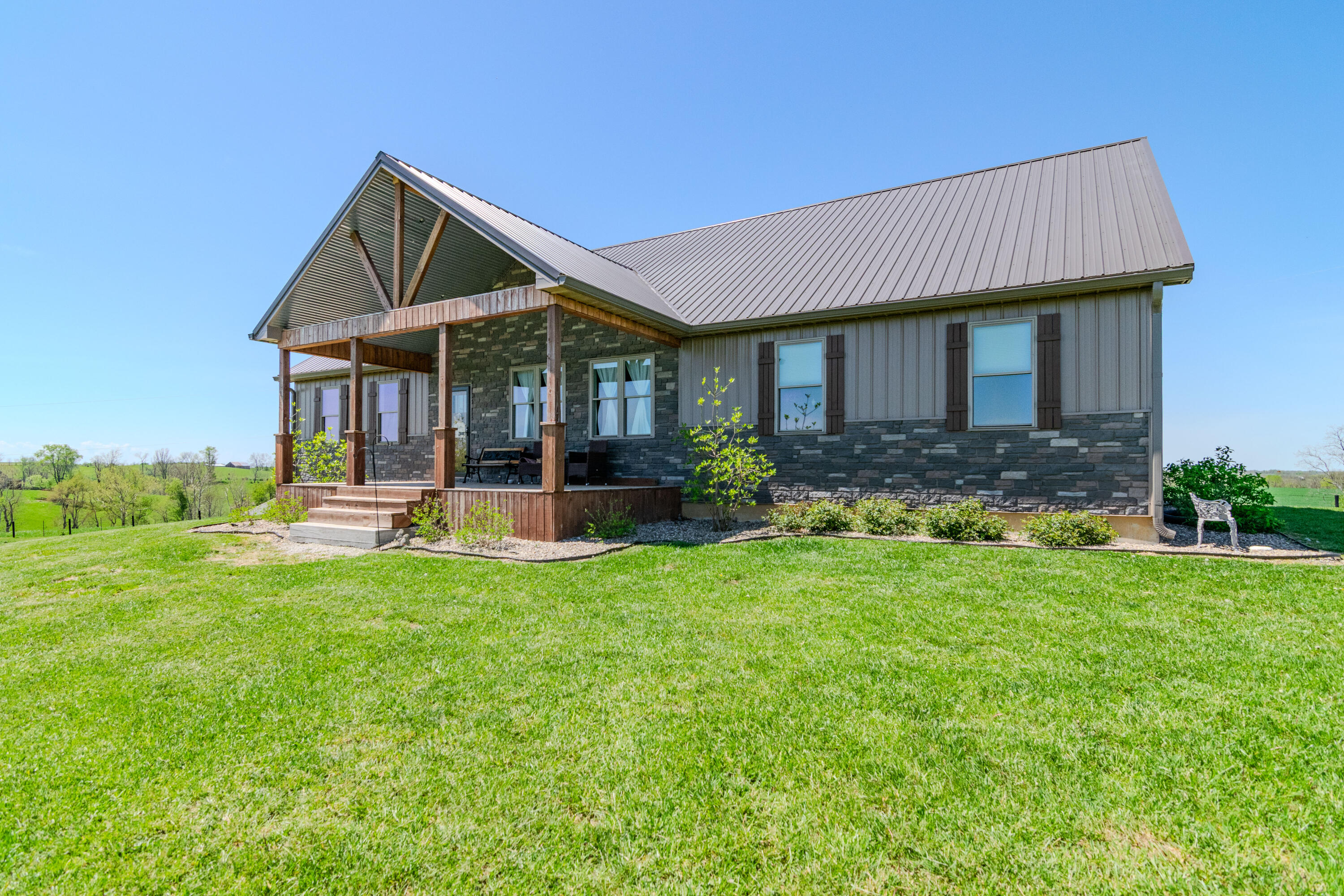 5990 Moorefield Road Carlisle, KY 40311 - Photo 1 of 79 5990Moorefield-0245