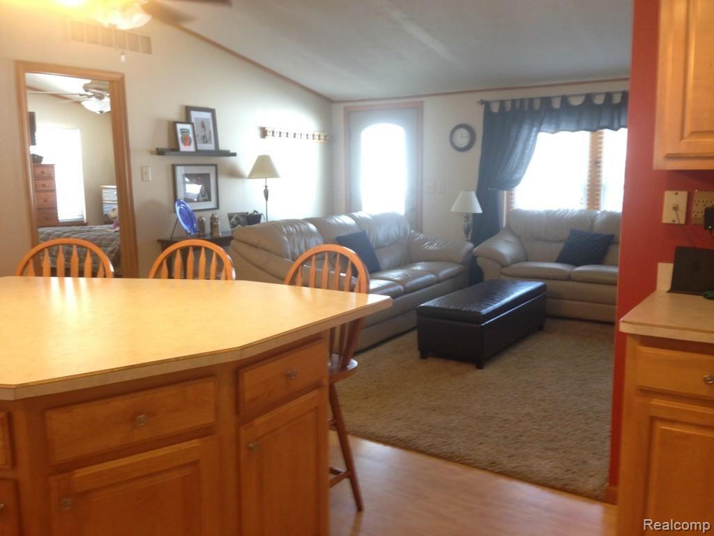 7177 West Allen Road Fowlerville, MI 48836 - Photo 8 of 24