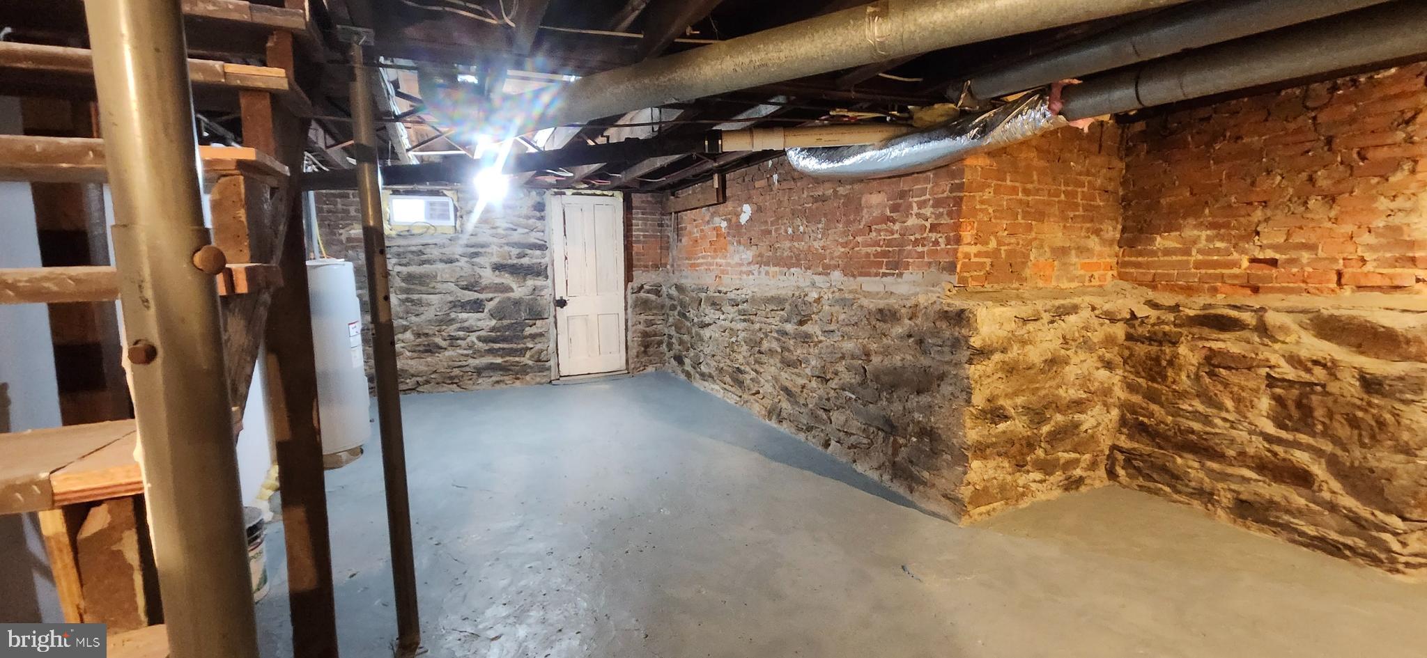 48 West 3rd Street Waynesboro, PA 17268 - Photo 4 of 4