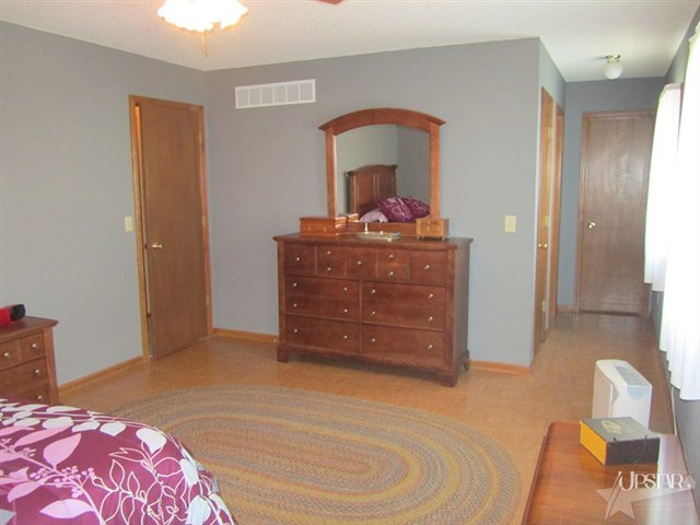 12512 North County Line Road East Spencerville, IN 46788 - Photo 17 of 23