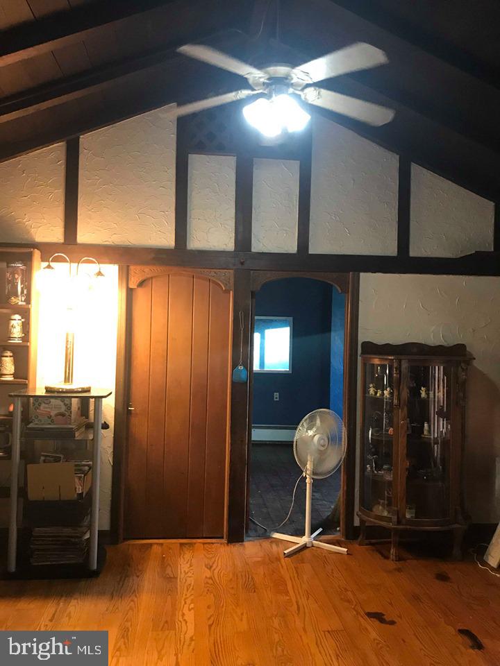 3180 Spring Road Carlisle, PA 17013 - Photo 7 of 13 Gallery Image 7