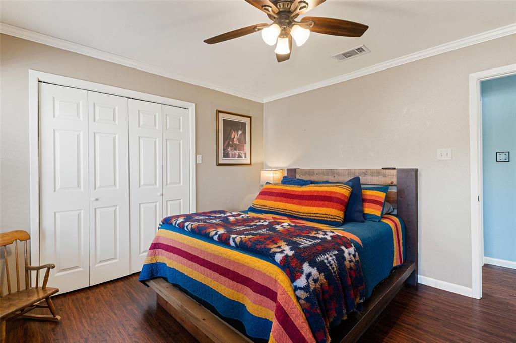 268 Coe Road Denison, TX 75021 - Photo 18 of 40