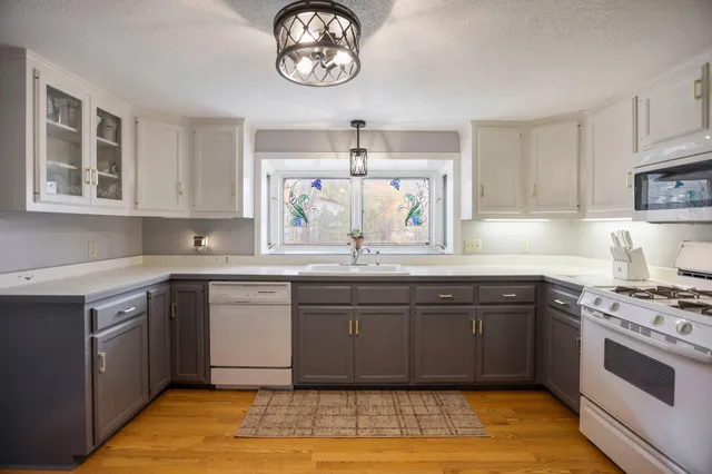 $239,900 | 726 7th Avenue Northwest, Faribault, MN 55021