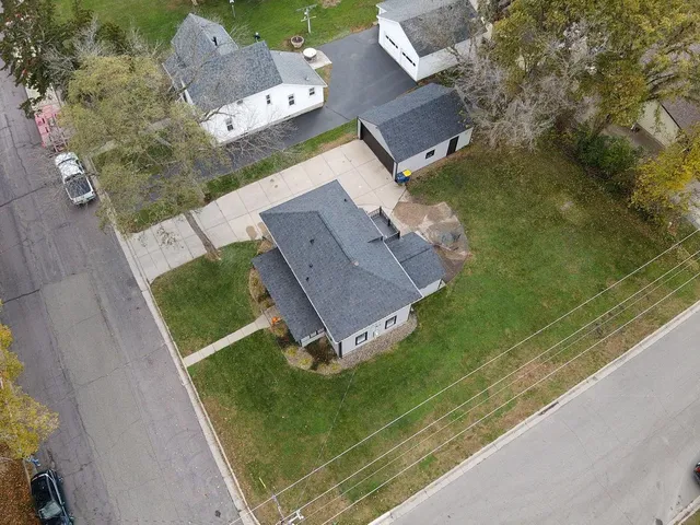 $239,900 | 726 7th Avenue Northwest, Faribault, MN 55021