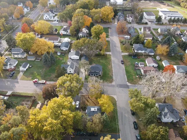 $239,900 | 726 7th Avenue Northwest, Faribault, MN 55021