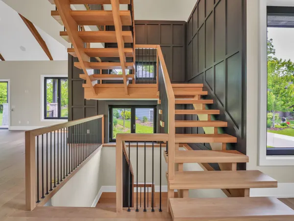 $1,680,000 | 525 Maple Street, Lake Geneva, WI 53147