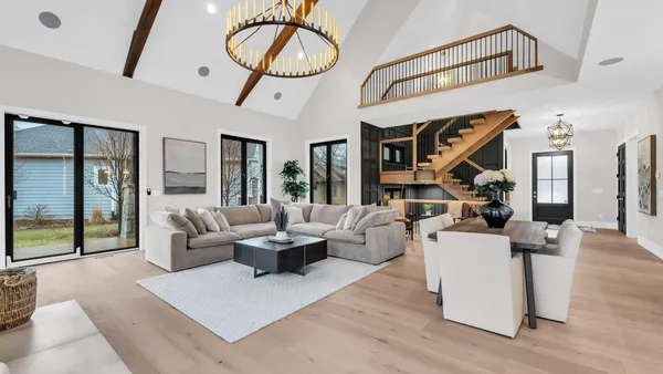 $1,680,000 | 525 Maple Street, Lake Geneva, WI 53147