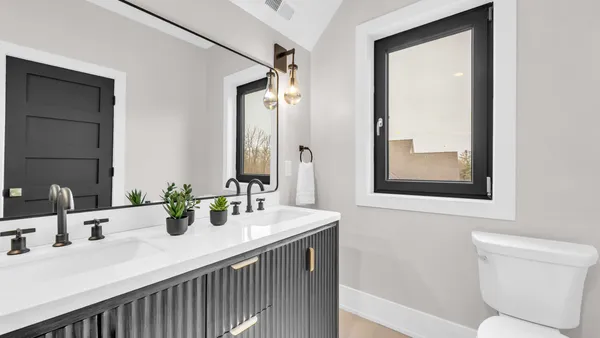 $1,680,000 | 525 Maple Street, Lake Geneva, WI 53147
