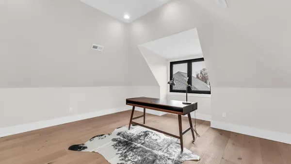 $1,680,000 | 525 Maple Street, Lake Geneva, WI 53147