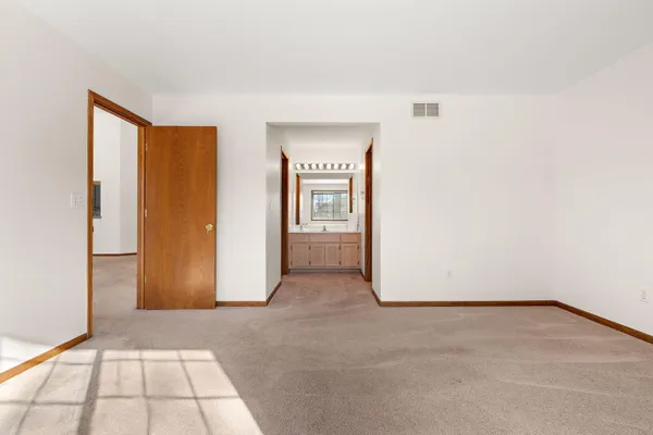 $269,900 | 1995 Texas Street, Chesterton, IN 46304