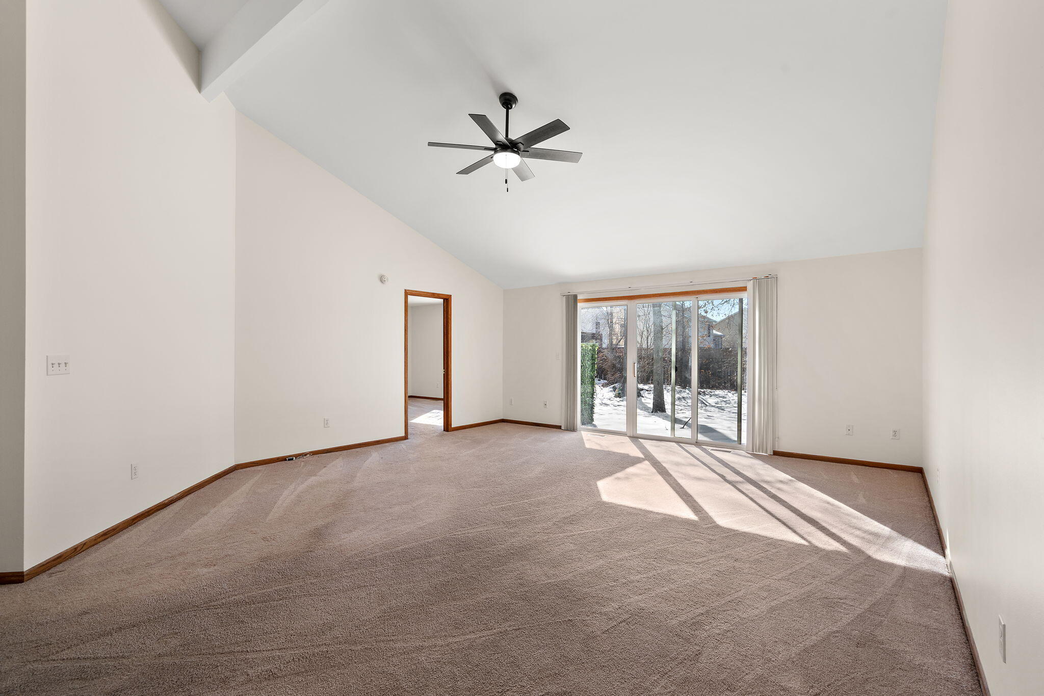 1995 Texas Street Chesterton, IN 46304 - Photo 4 of 28 a view of a livingroom with a ceiling fan and window