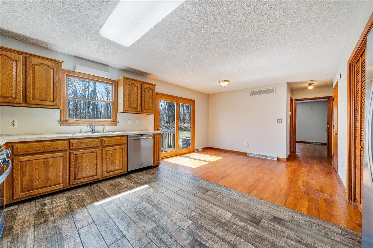 661 North Briar Mountain Road Callands, VA 24530 - Photo 11 of 61 012-MIB03855