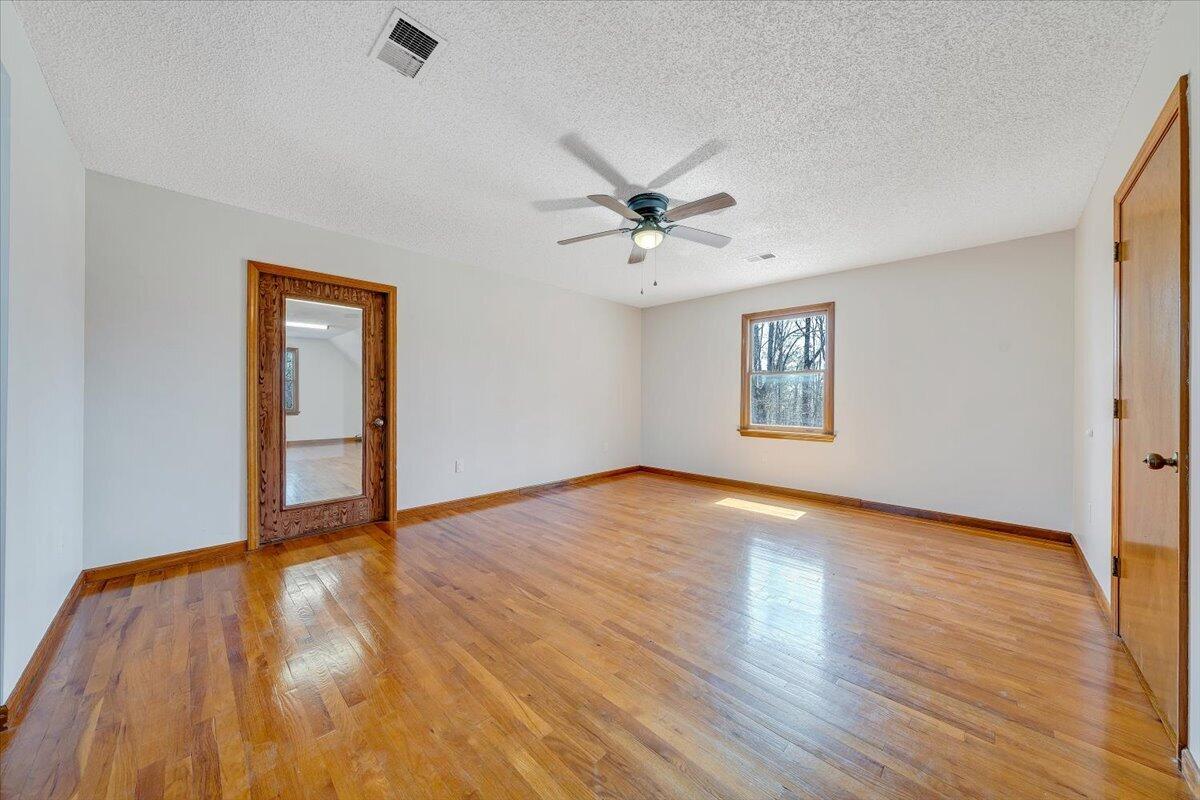 661 North Briar Mountain Road Callands, VA 24530 - Photo 22 of 61 027-MIB03912