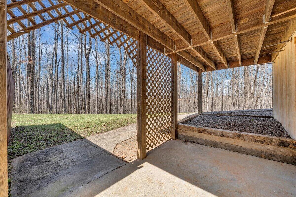 661 North Briar Mountain Road Callands, VA 24530 - Photo 38 of 61 051-MIB03987